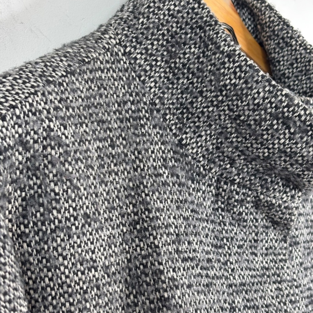J Crew Daphne Wool Topcoat 8 Tweed Cocoon Coat Black White Old Money Preppy READ - Picture 6 of 15